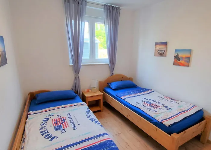 Erdgeschoss-ferienwohnung Mit Garten Und Pool By Interhome * Привлака