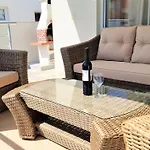 Erdgeschoss-ferienwohnung Mit Garten Und Pool By Interhome بريفلاكا