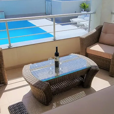 Apartment Erdgeschoss-ferienwohnung Mit Garten Und Pool By Interhome